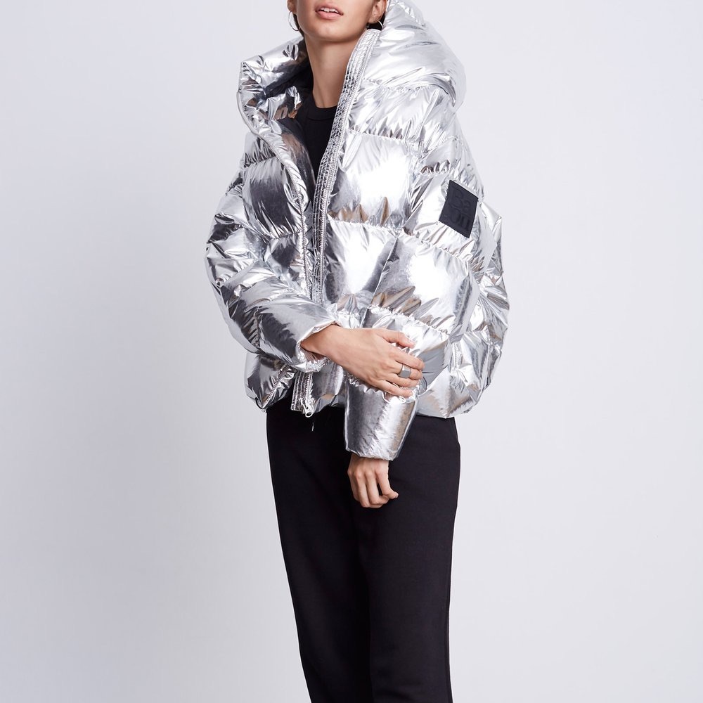 Bacon silver puffer jacket ❤️OFFERS WELCOME❤️